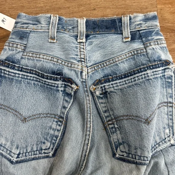 EB Denim Reworked Vintage Levi’s - Picture 6 of 10